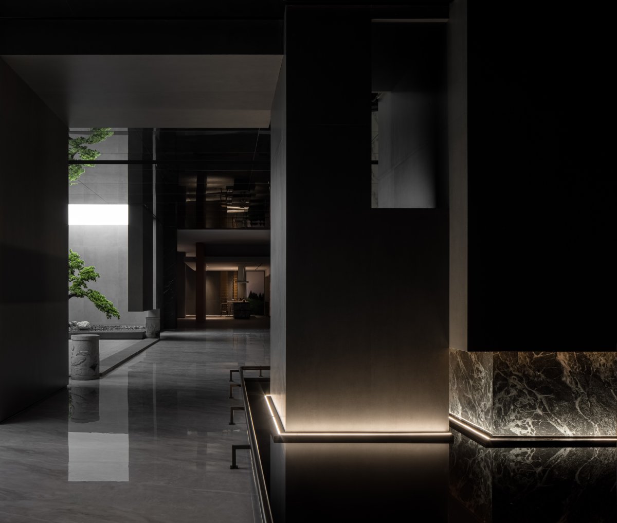 YinjiSpace Topway Design x OUMEI Ceramic Headquarters